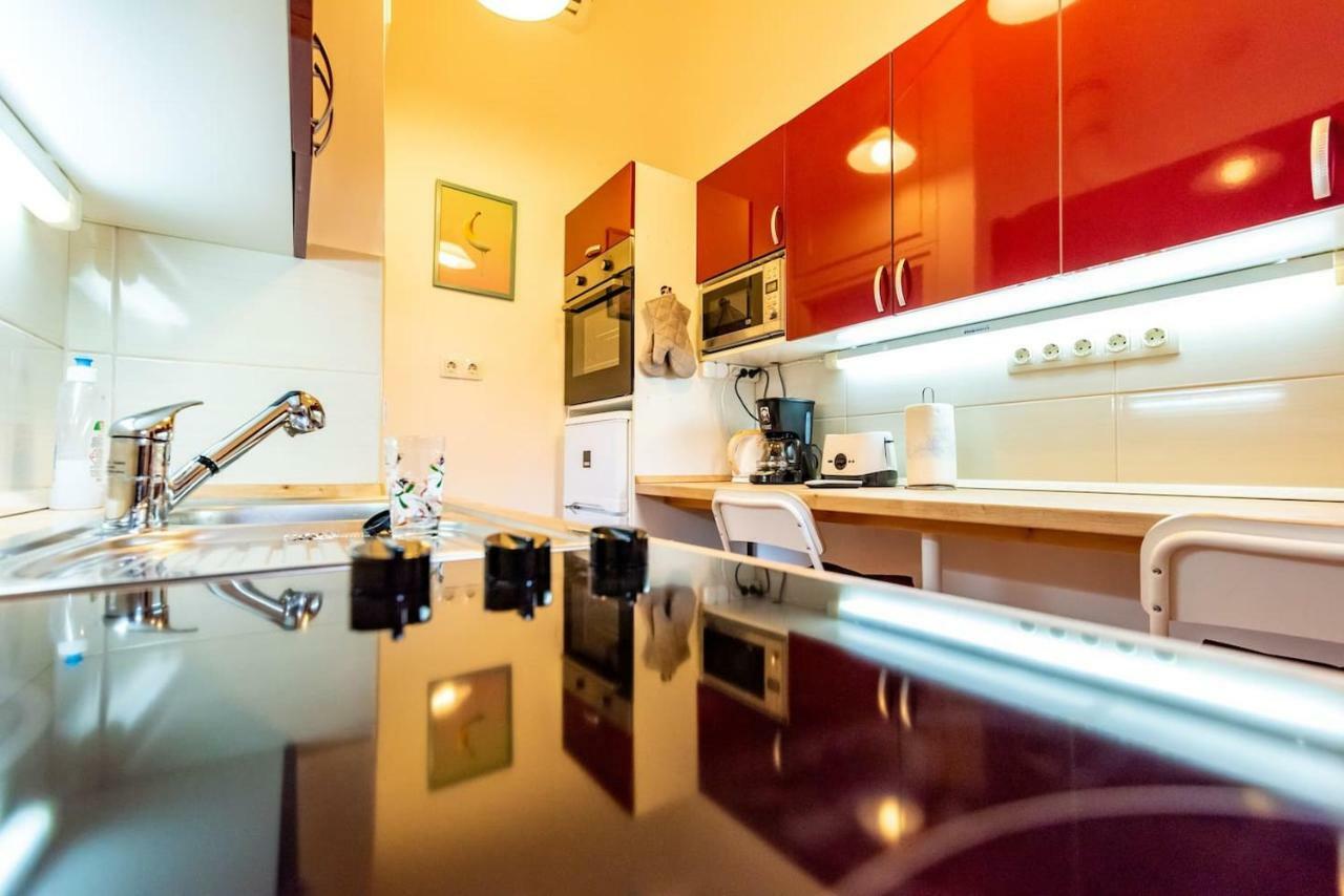 K5 - The Happy In The Nightlife Zone Apartamento Budapest