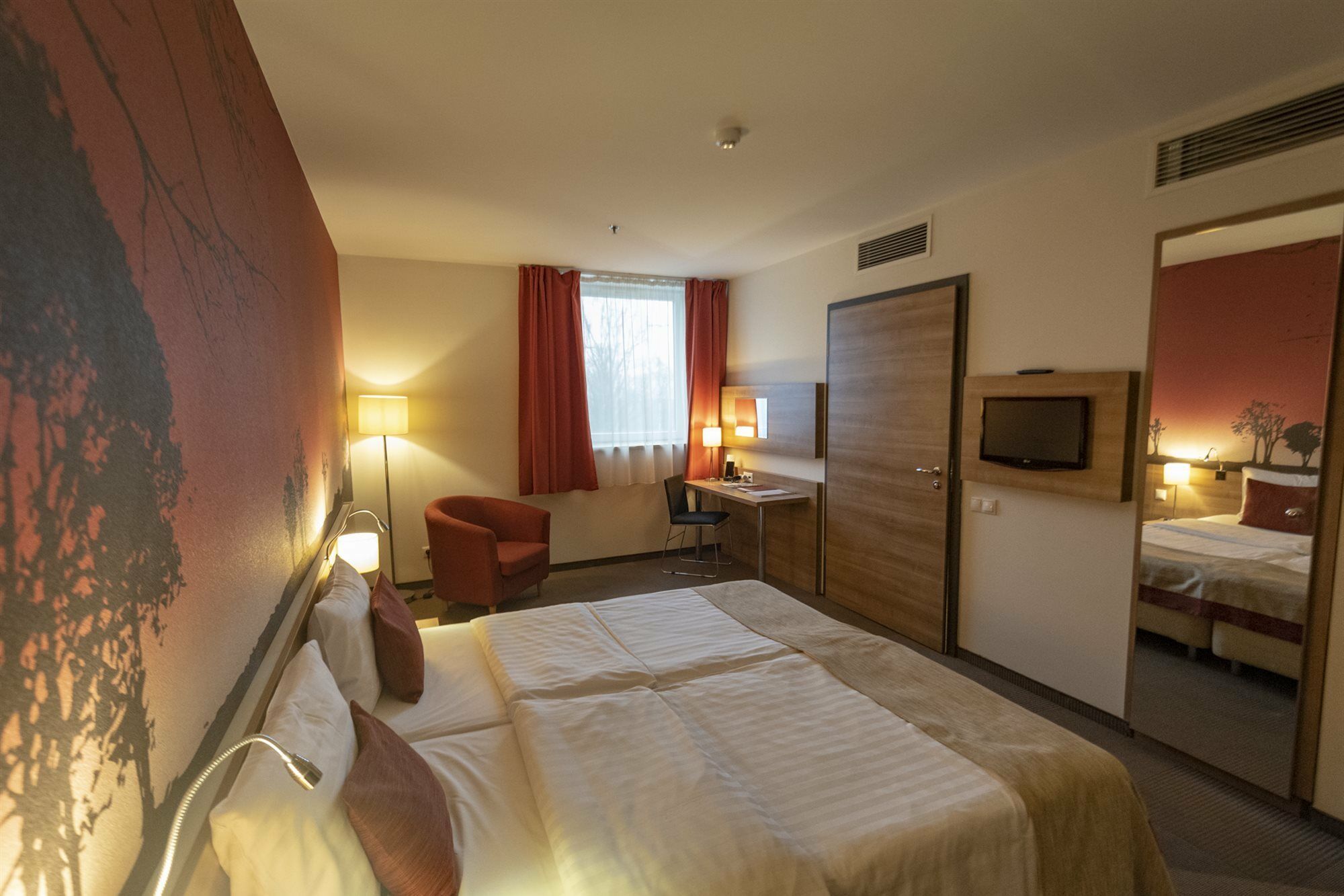 Hotel Expo Tower By Mellow Mood 4*
