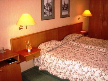Burg Hotel 3*