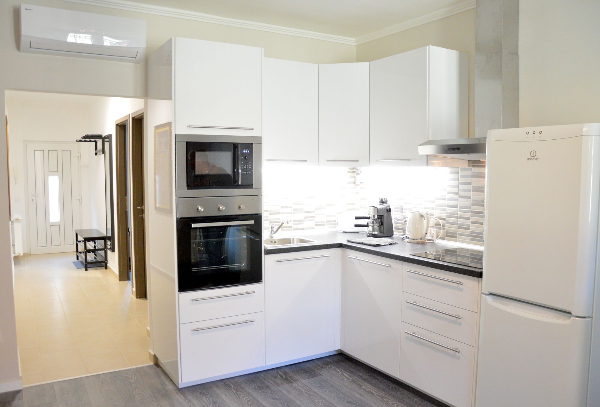 Inn Rbnb - Inner Iii. 3*