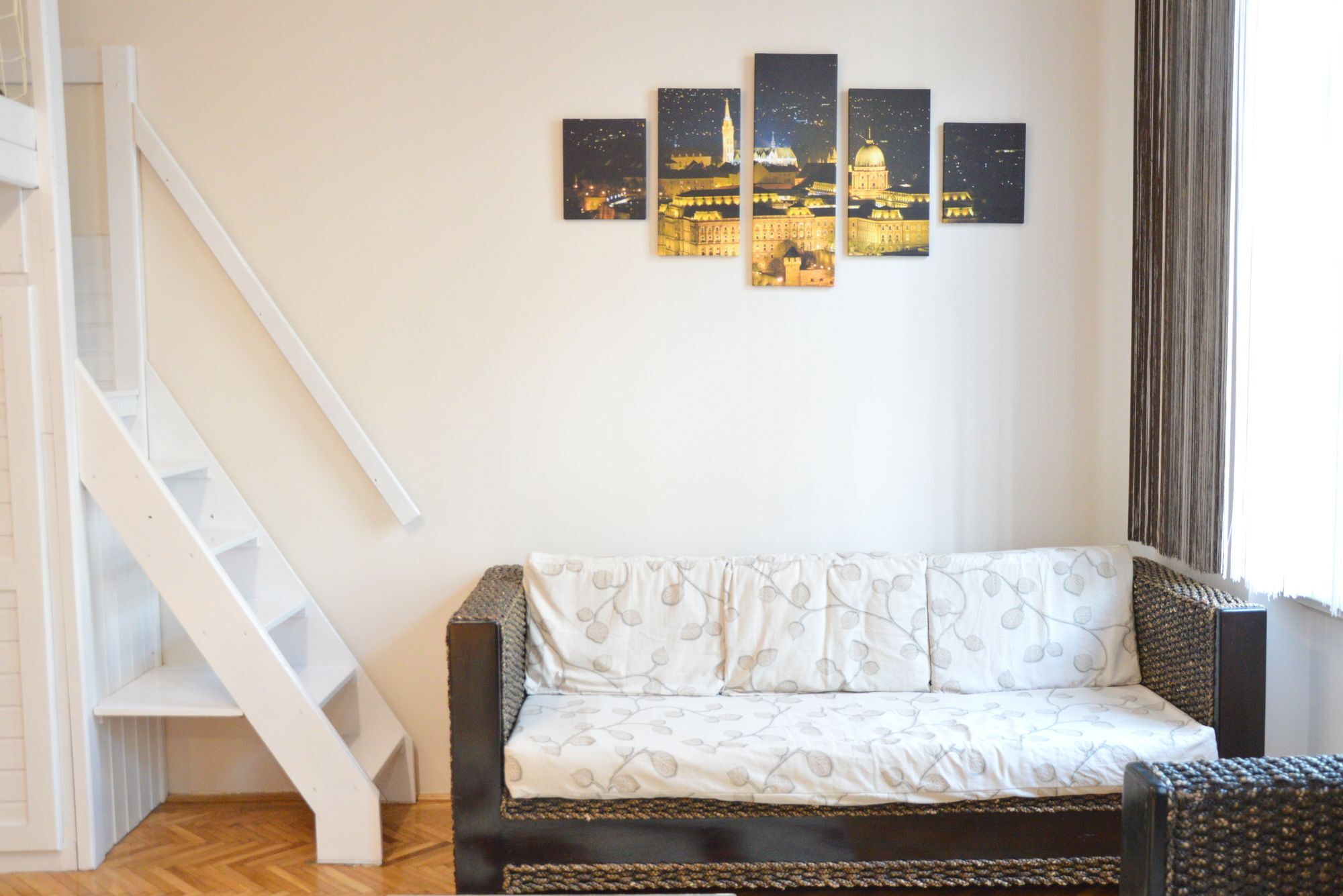 Rbnb - Inner Iii. Inn Budapest