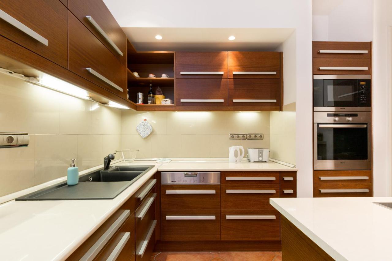 Luxury Apartment