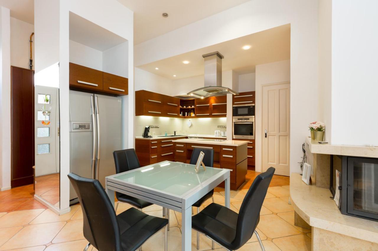 Luxury Apartment