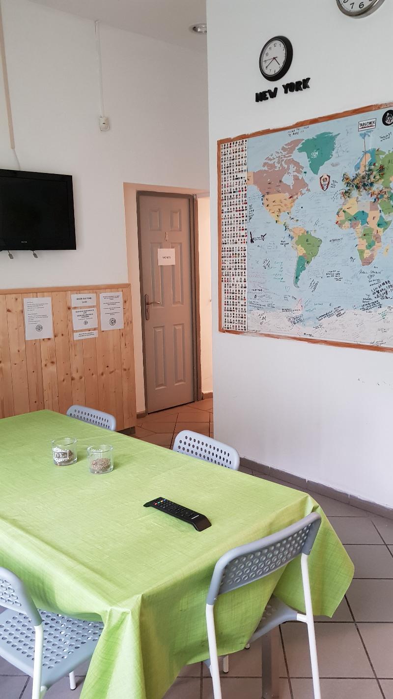 East Side Hostel *