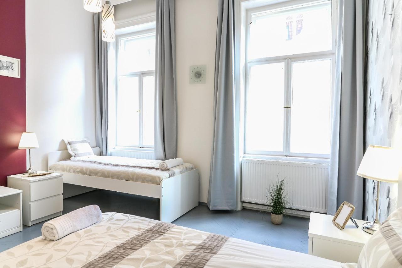 Apartment Real Hegedu