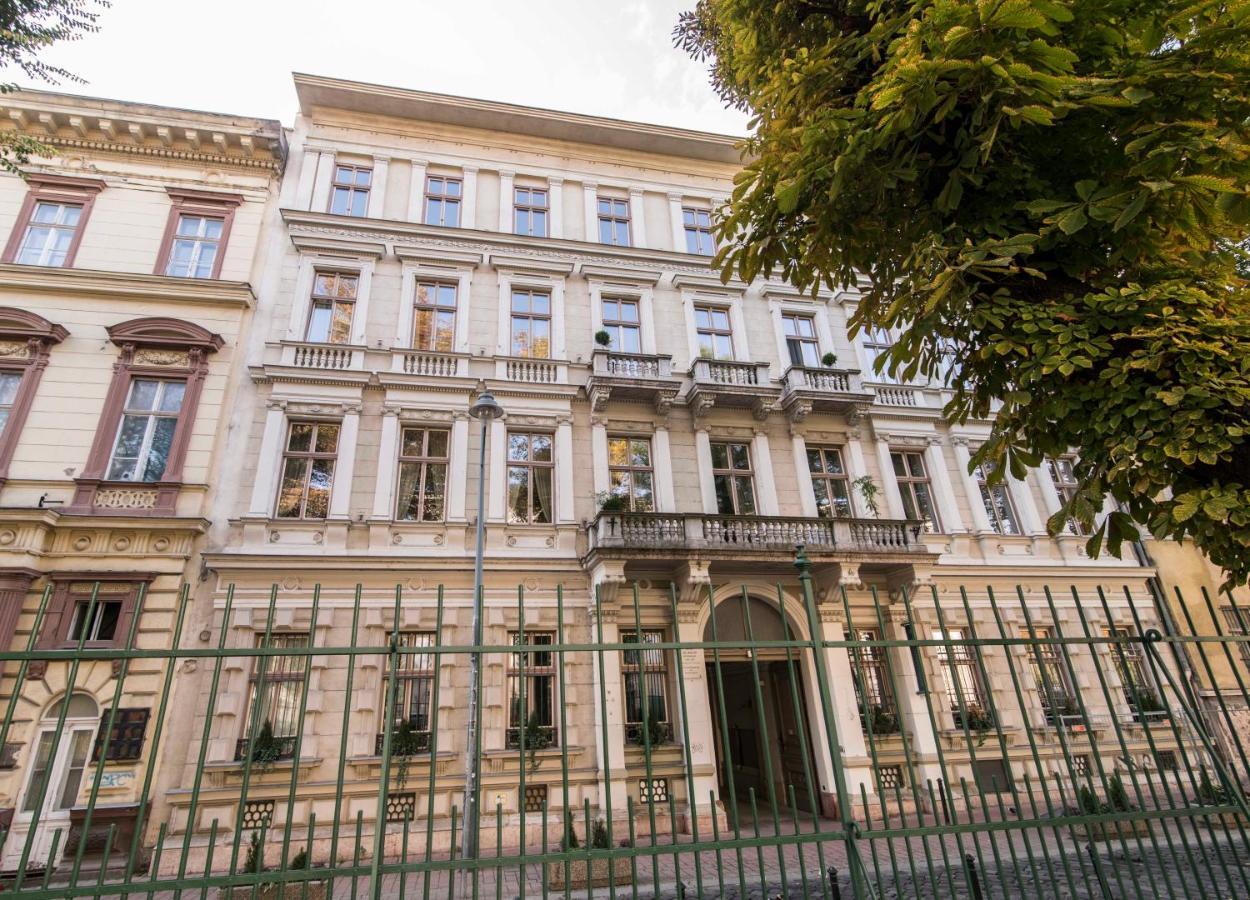 Lejlighed Harmonia Palace *