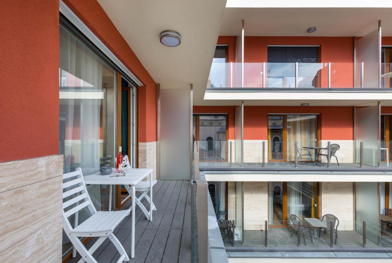 Downtown Residences - Ac,elevator,terrace Apartamento *