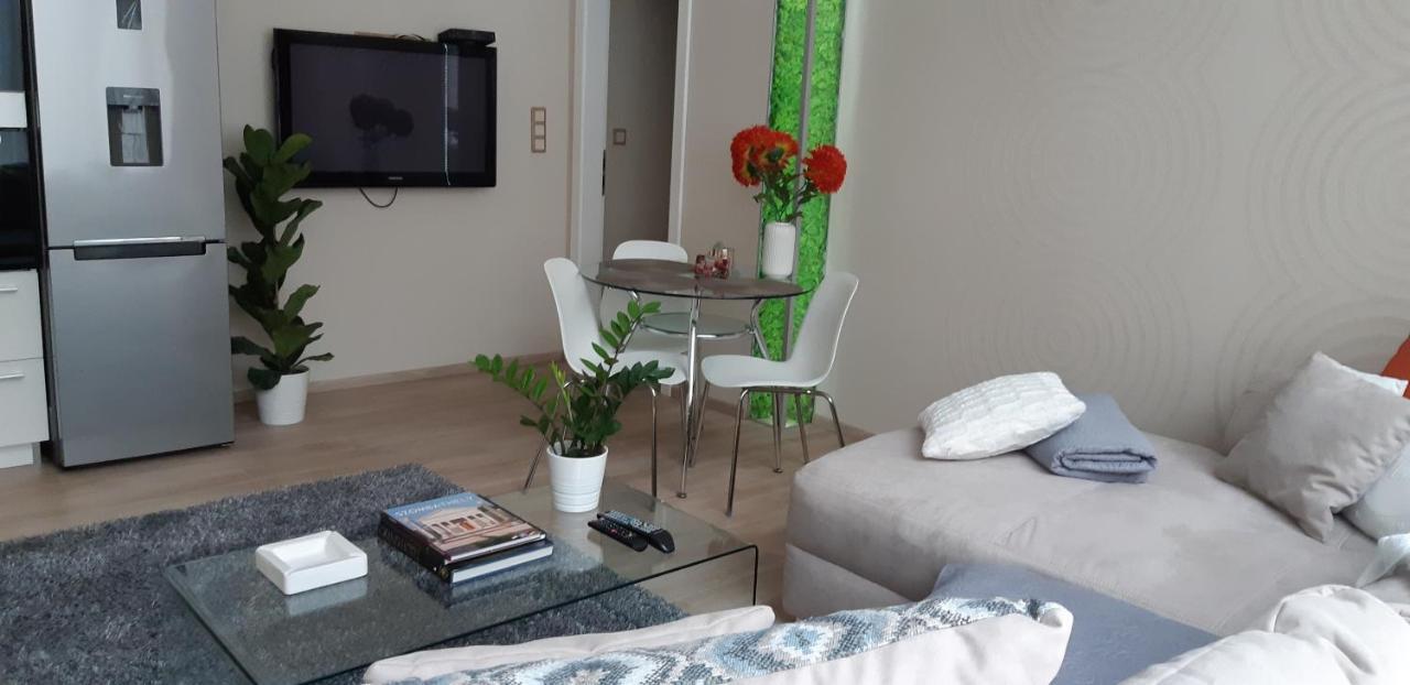 Modern, Quiet & Cozy In The Middle Of Downtown Near Danube At Fashion Street *