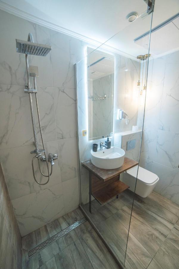 Maria Boutique Suits Aparthotel