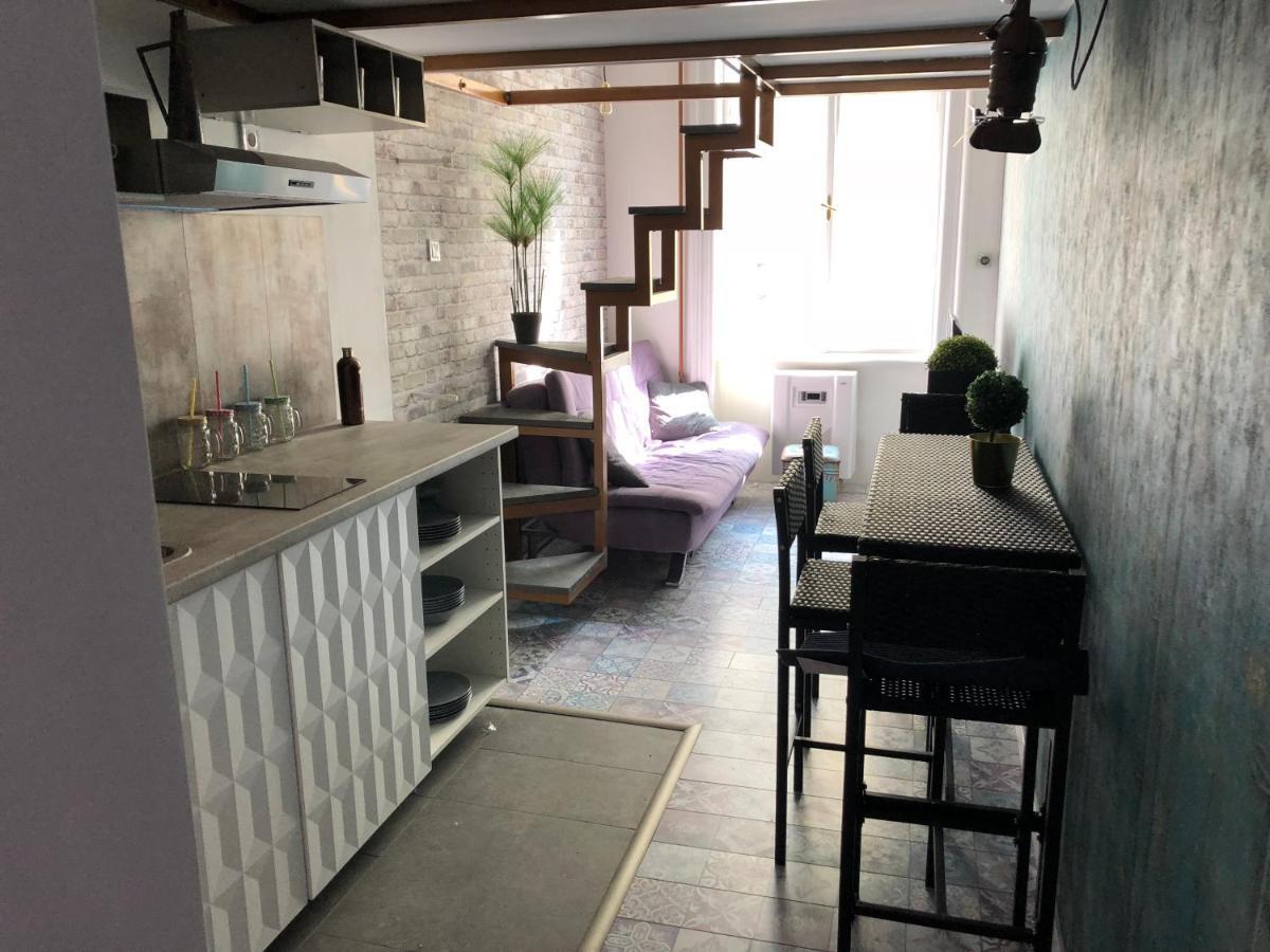 Apartment Corvin Ruinpub Designed Budapest