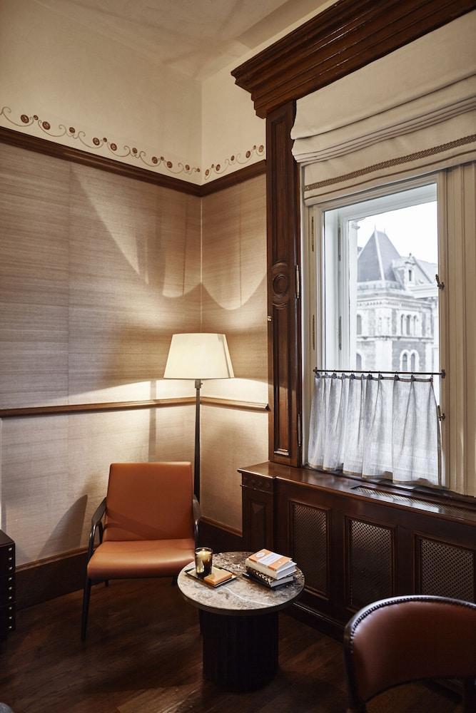Callas House Hotel 4*