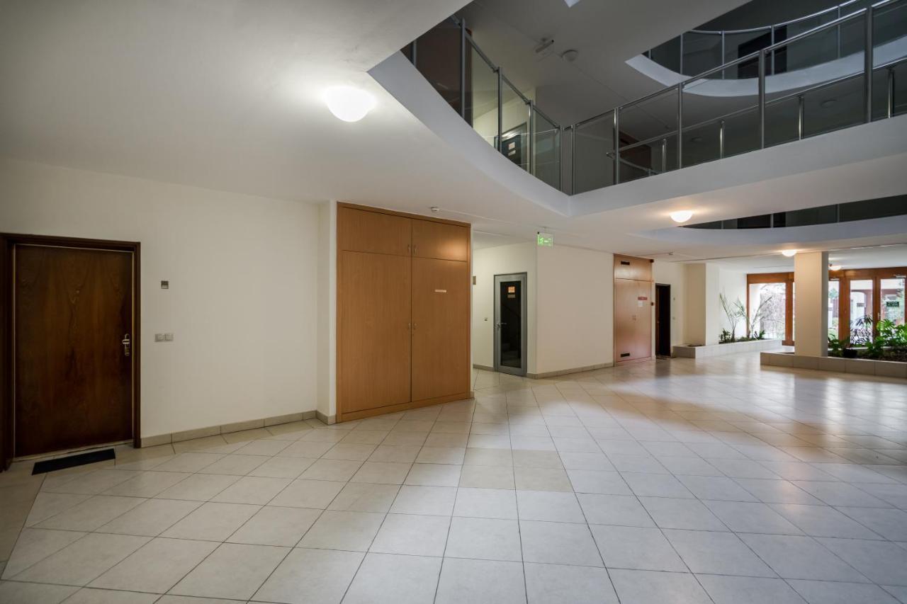 Downtown Karpat 9 Apartman