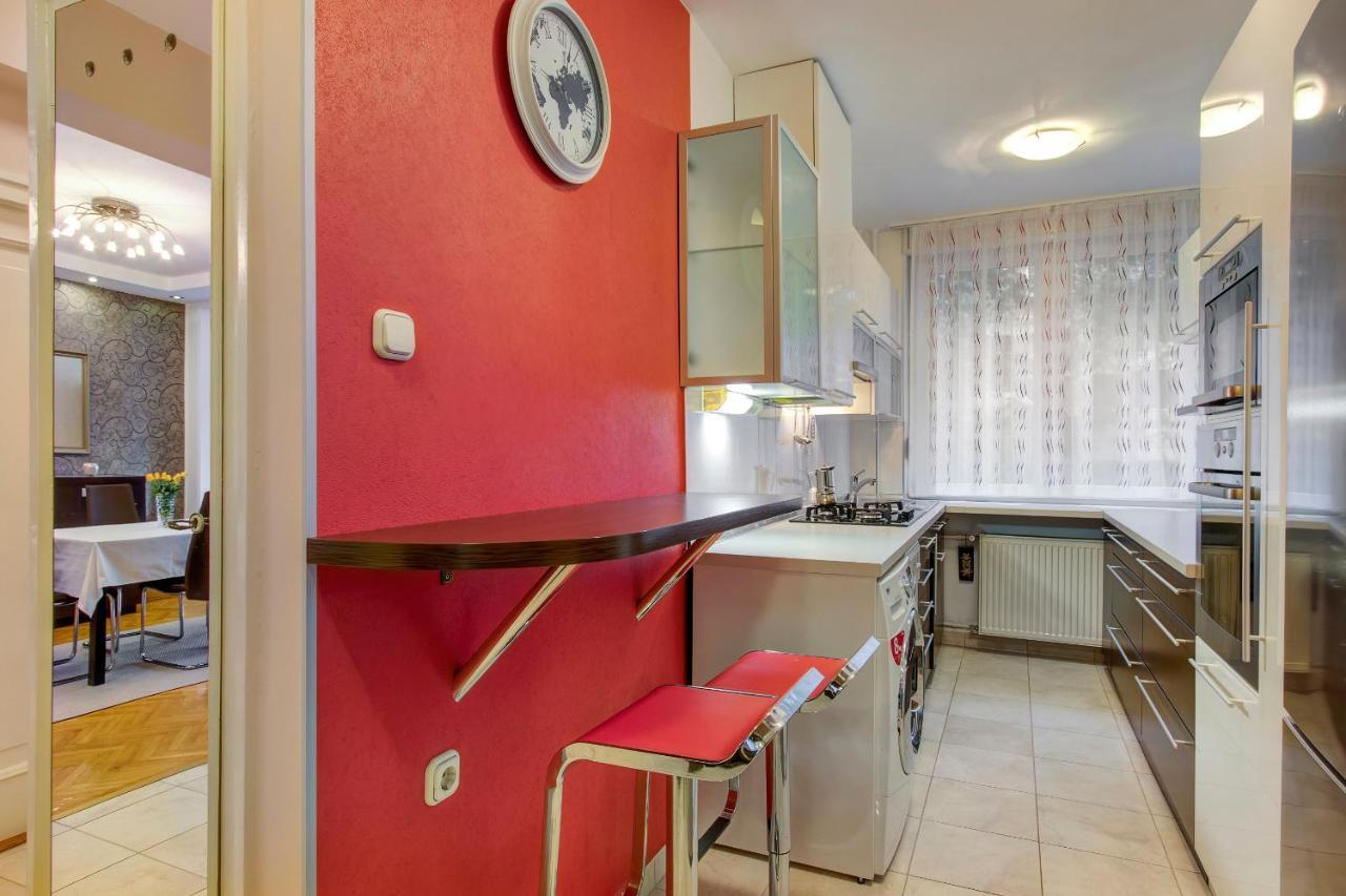 Full Danube -castle Panorama Classic Apartmán *