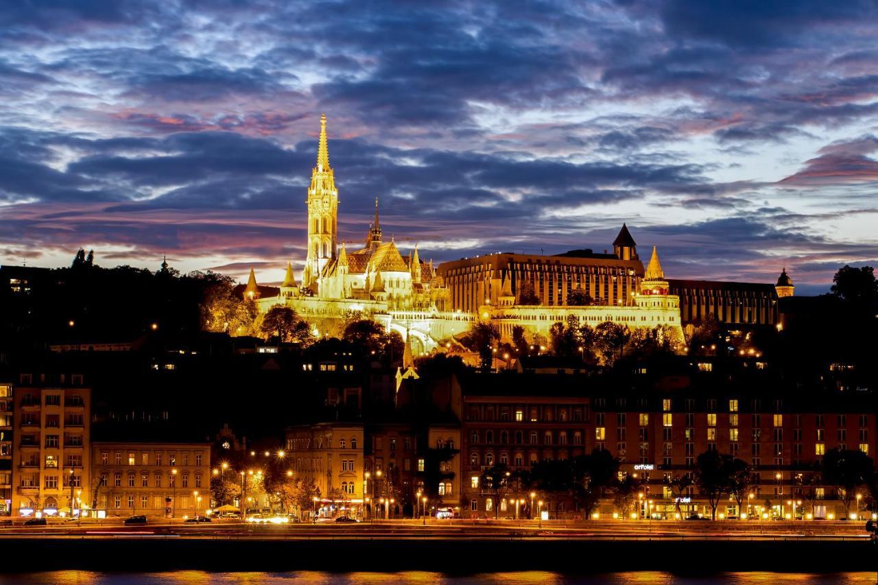 Full Danube -castle Panorama Classic Apartmán Budapest