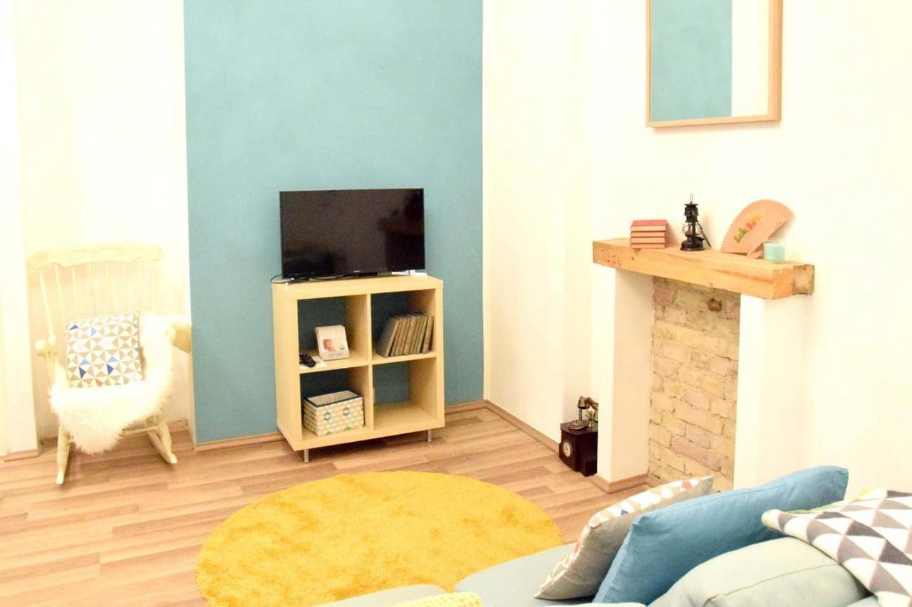 Apartment Bpr Rainbow Design Budapest