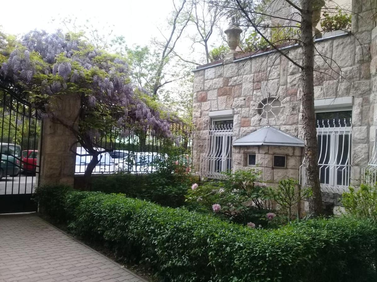 Modern Parkside Garden View Apartamento *