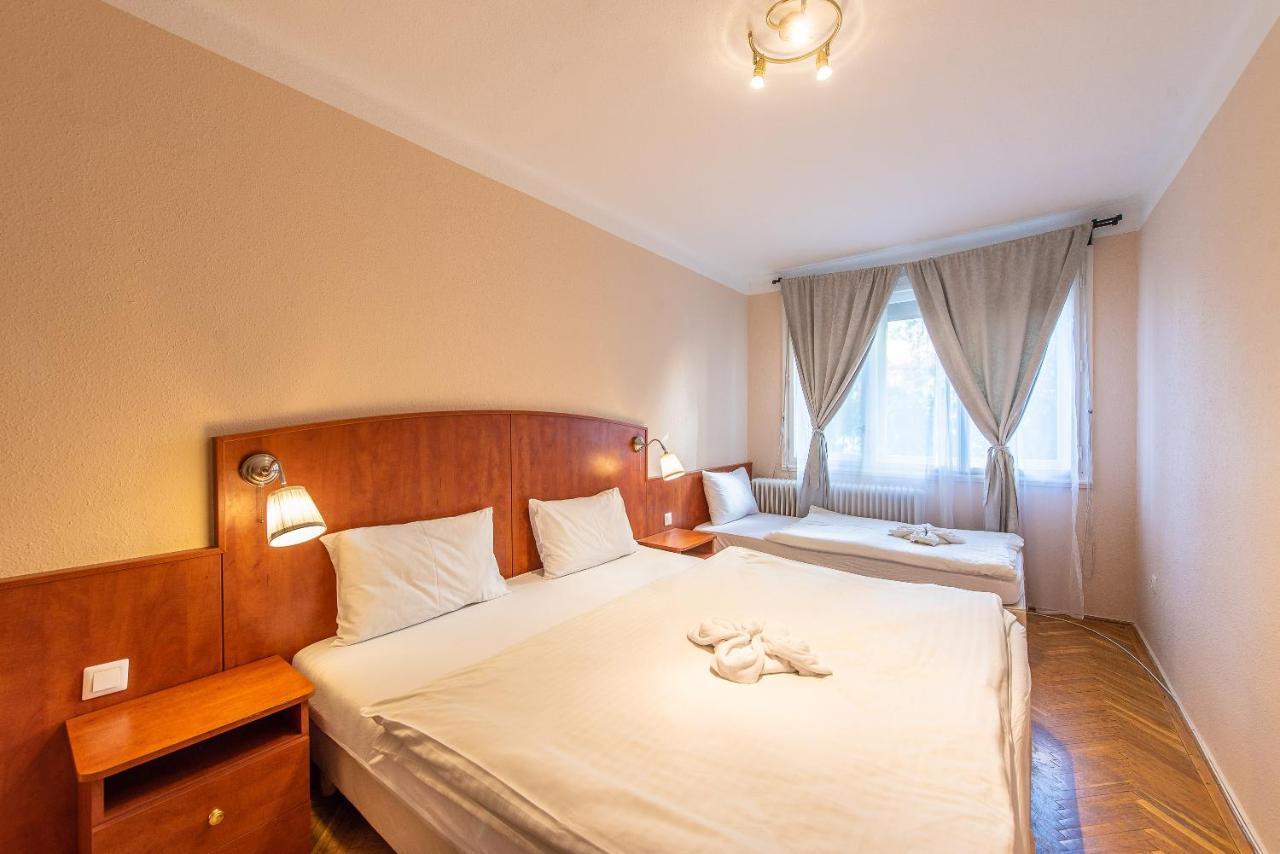 Korona Panzio 3* Budapeszt