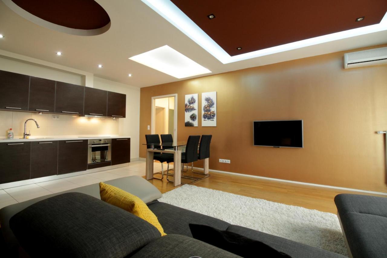 Madison Aparthotel