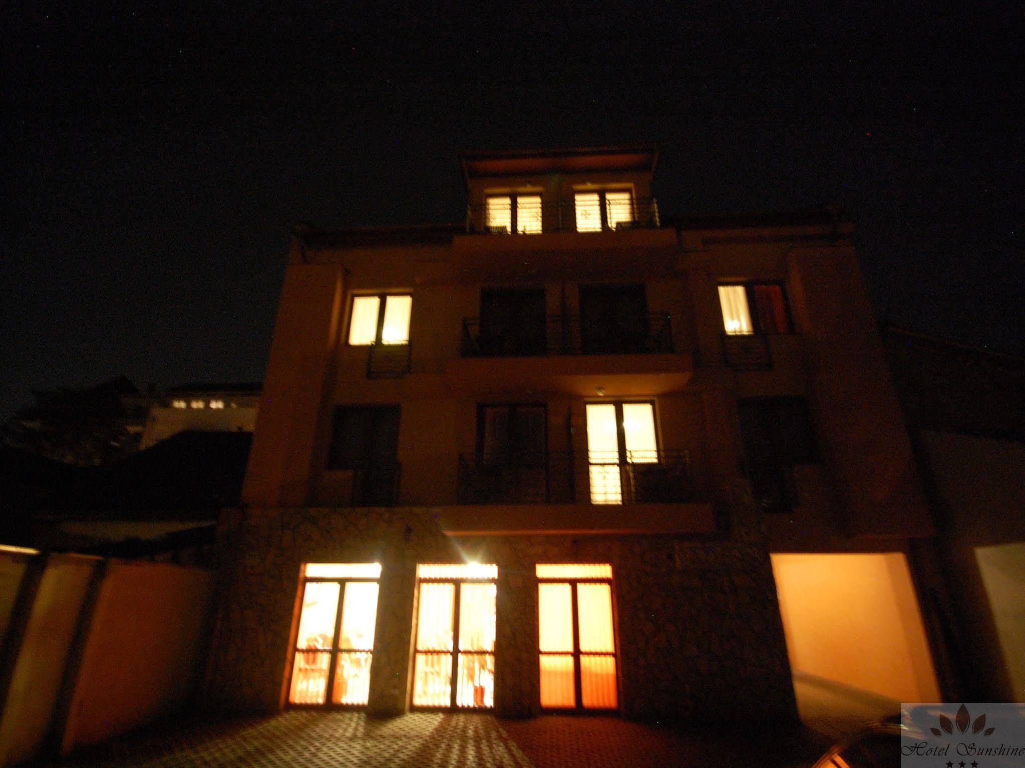 Hotel Sunshine 3*