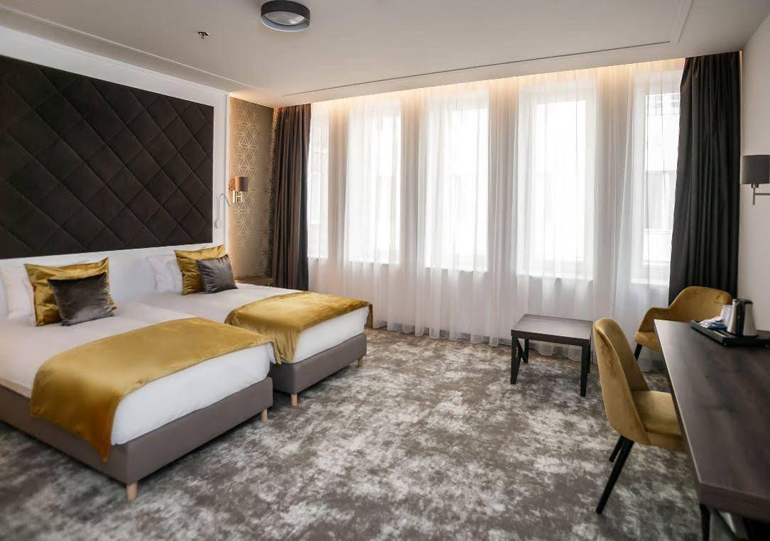 Leonardo Boutique M-square Hotel 4*