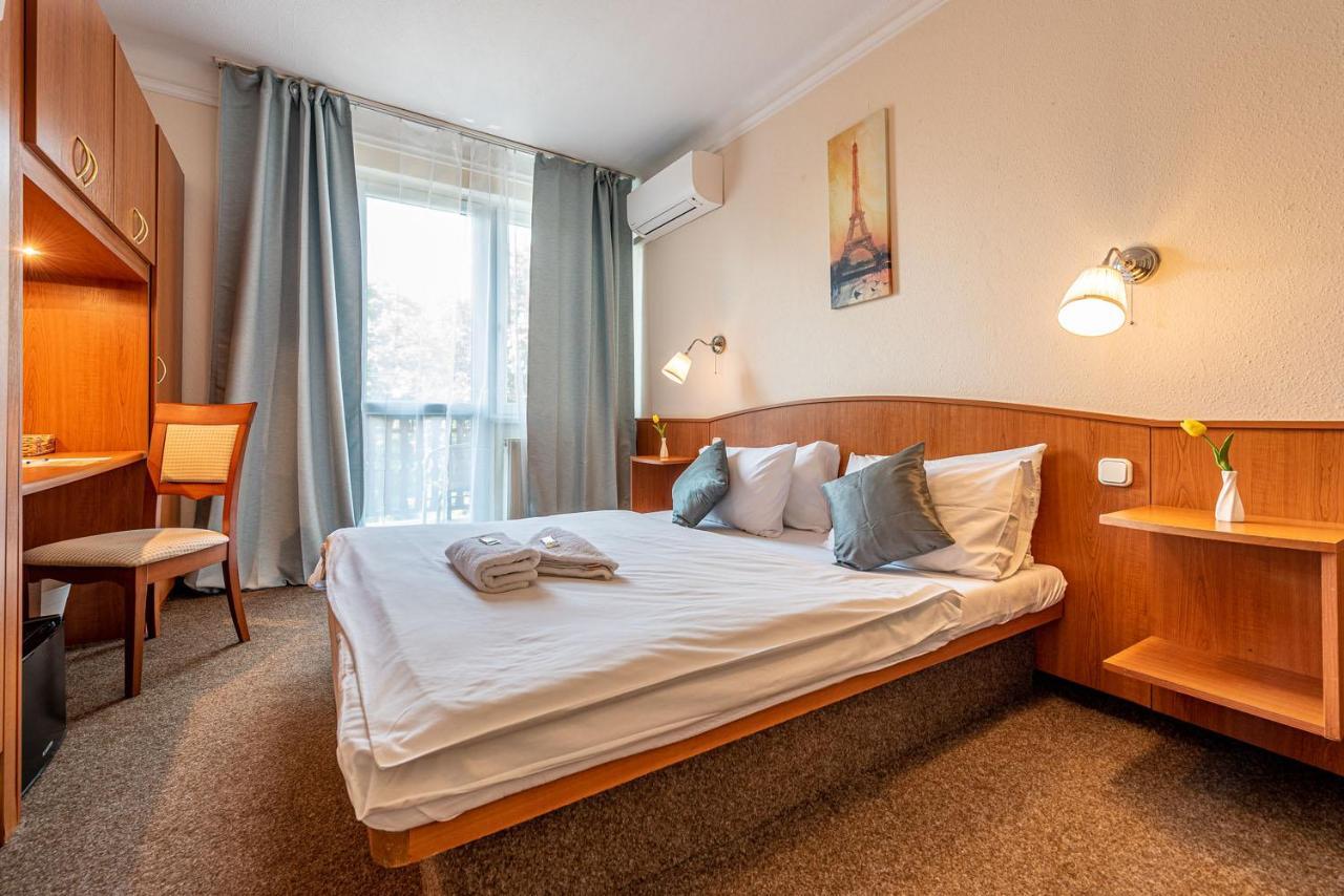 Bed & Breakfast Korona Panzio