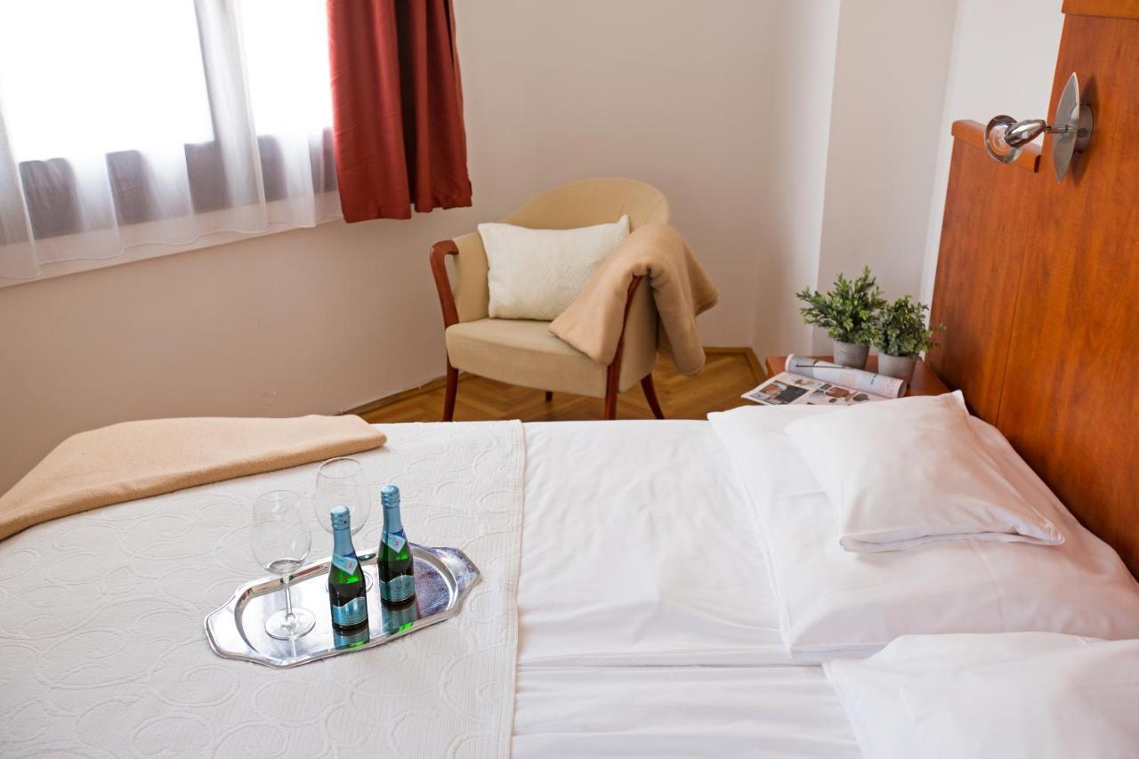Hotel Helios Budapest