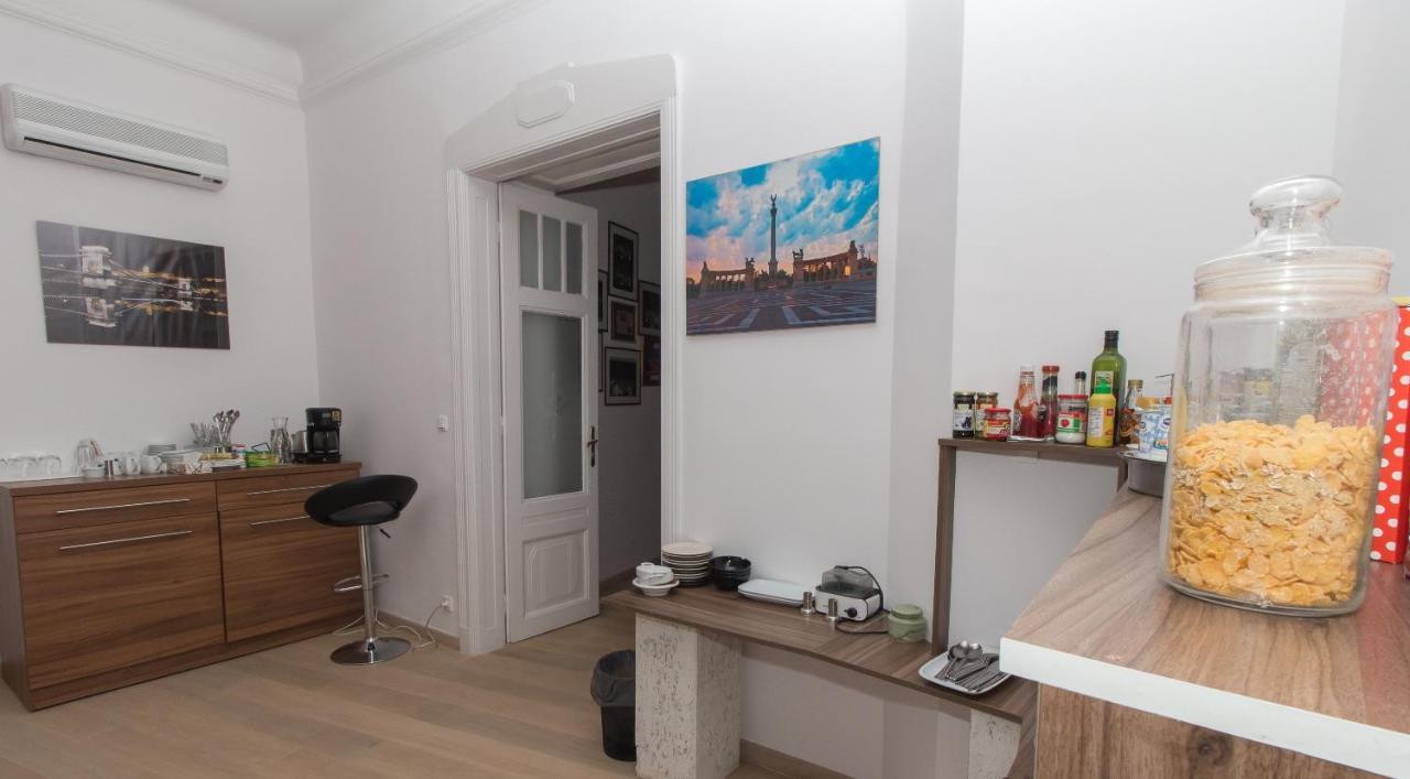 Bed & Breakfast Butterfly Danube 3*
