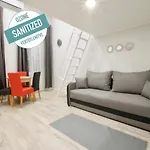 Standard Apartment By Hi5 - Csengery 3