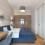 Panoramic Smart Penthouse Central View Of Grand Synagogue