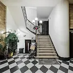 Splendid Private Flat