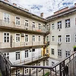 Bpr Stylish Vagabond Apartment With Ac