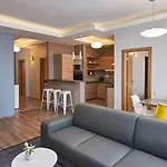 Orangehomes Fantastic 3 Bedrooms Apartment Dohany Street