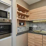 Orangehomes Fantastic 3 Bedrooms Apartment Dohany Street