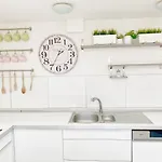 Loft With Rooftop And Free Parking In Garage