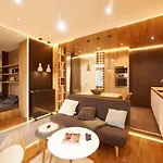 Bpr Woodnest Home With A/C
