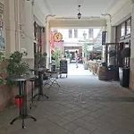 Gozsdu Udvar Apartman