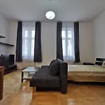 Gozsdu Udvar Apartman