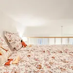 Provence Home - Citycenter, Tv, Washer, Coffee-Tea