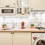 Provence Home - Citycenter, Tv, Washer, Coffee-Tea