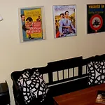 11Th Hour Cinema Hostel