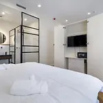 Budapest Eye- Boutique Suites, By Bqa