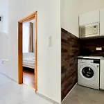 Premium Apartment By Hi5 - Central 3 Bedroom