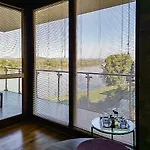 New Danube Flat