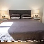 Charming Flat Close To Danube And 4-Seasons Hotel