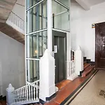 Charming Flat Close To Danube And 4-Seasons Hotel