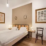 Bpr Kiraly Street Nest With A/C