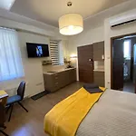 Frank & Fang Apartments Mk1