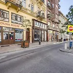 Bpr Kiraly Street Nest With A/C
