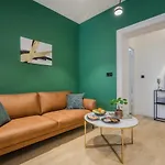 Tilia Luxury Apartment - 3 Bedrooms With Ac