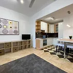 Downtown Gozsdu Vibe Apartment II